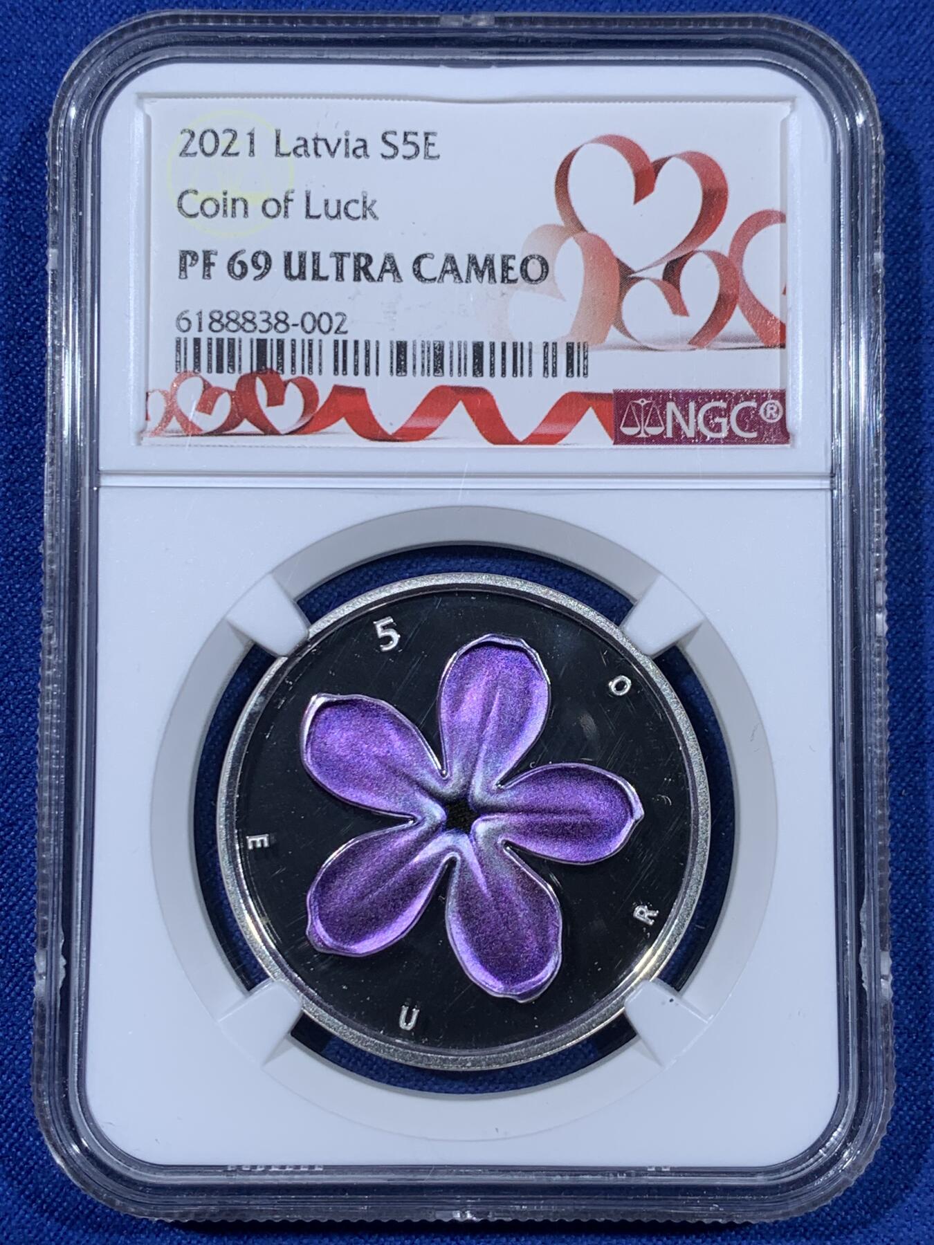 《竞宝斋》第441场 周日，周一，2场连拍 （全场包邮） NGC PF69UC 拉脱维亚 2021年 5欧元 彩色幸运丁香花花 精制银币