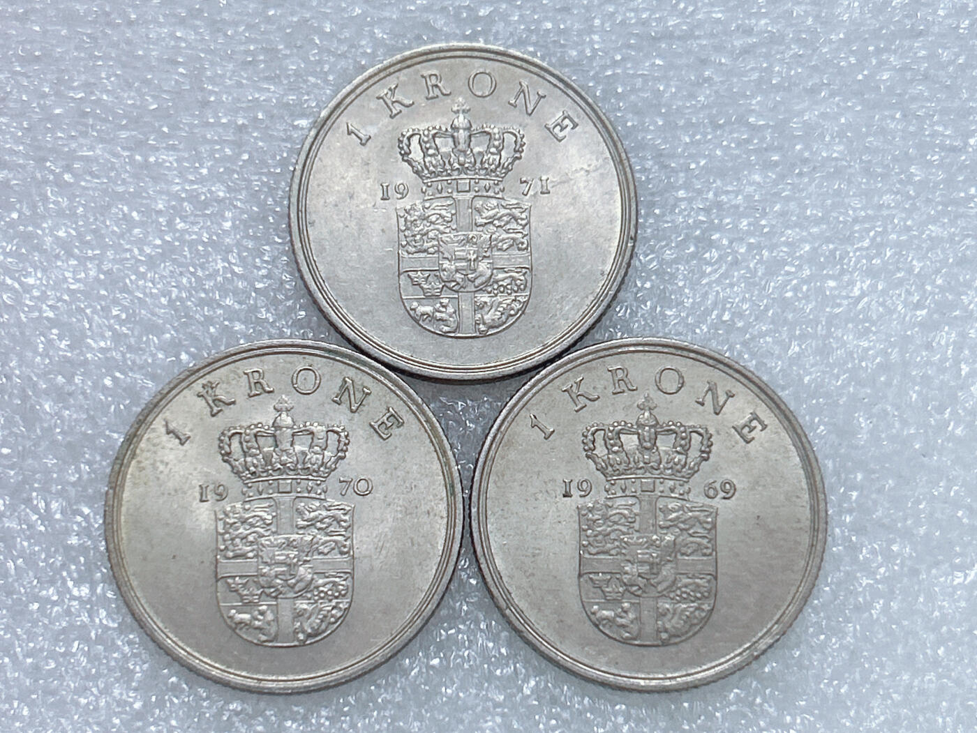 第一海外回流一元起拍收藏 散集专场  第271期 丹麦弗雷德里克1克朗硬币 3枚 带光好品