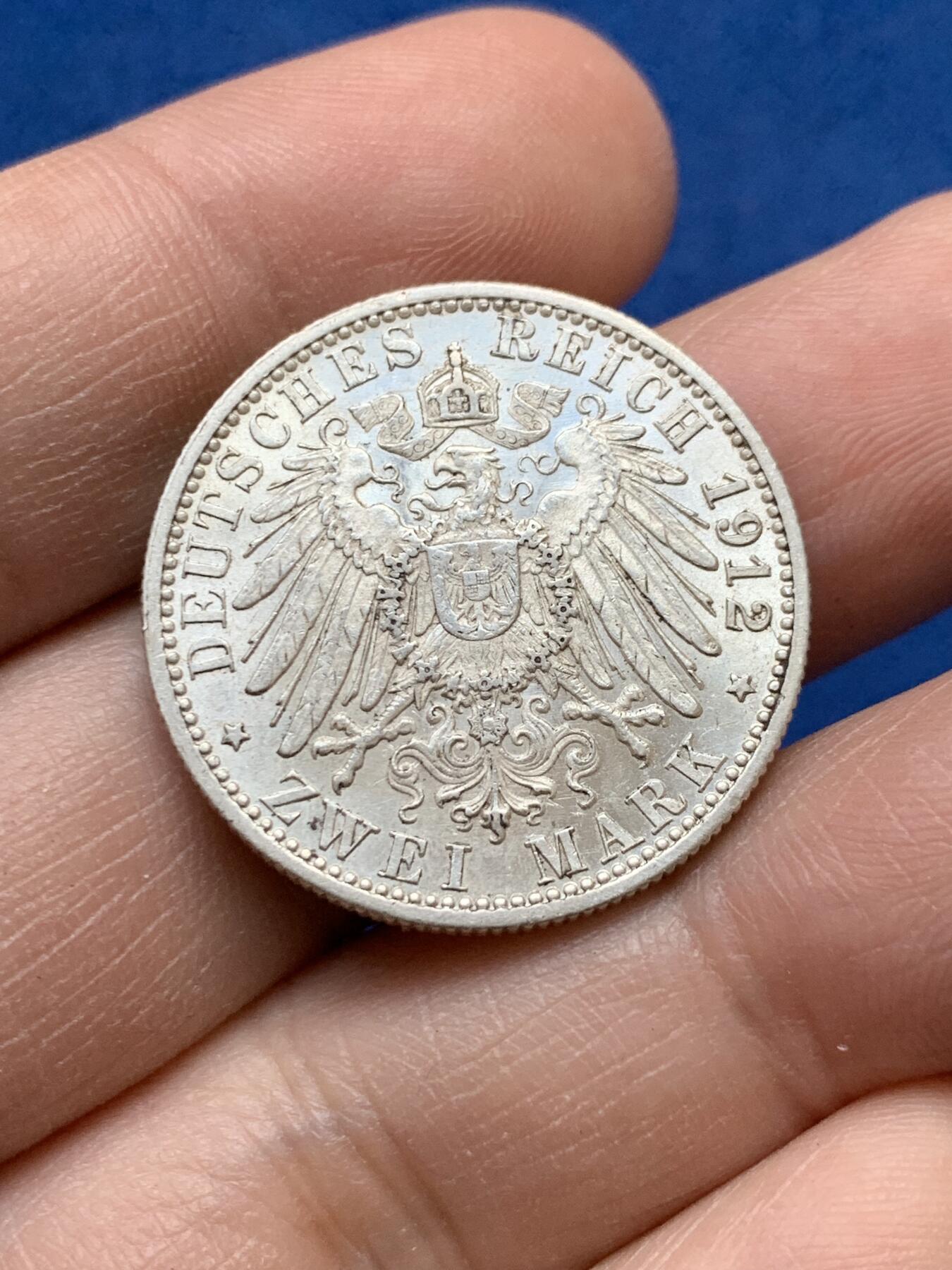 《竞宝斋》第441场 周日，周一，2场连拍 （全场包邮） 德国1912年符登堡2马克银币 好品  底板品相光度都很好