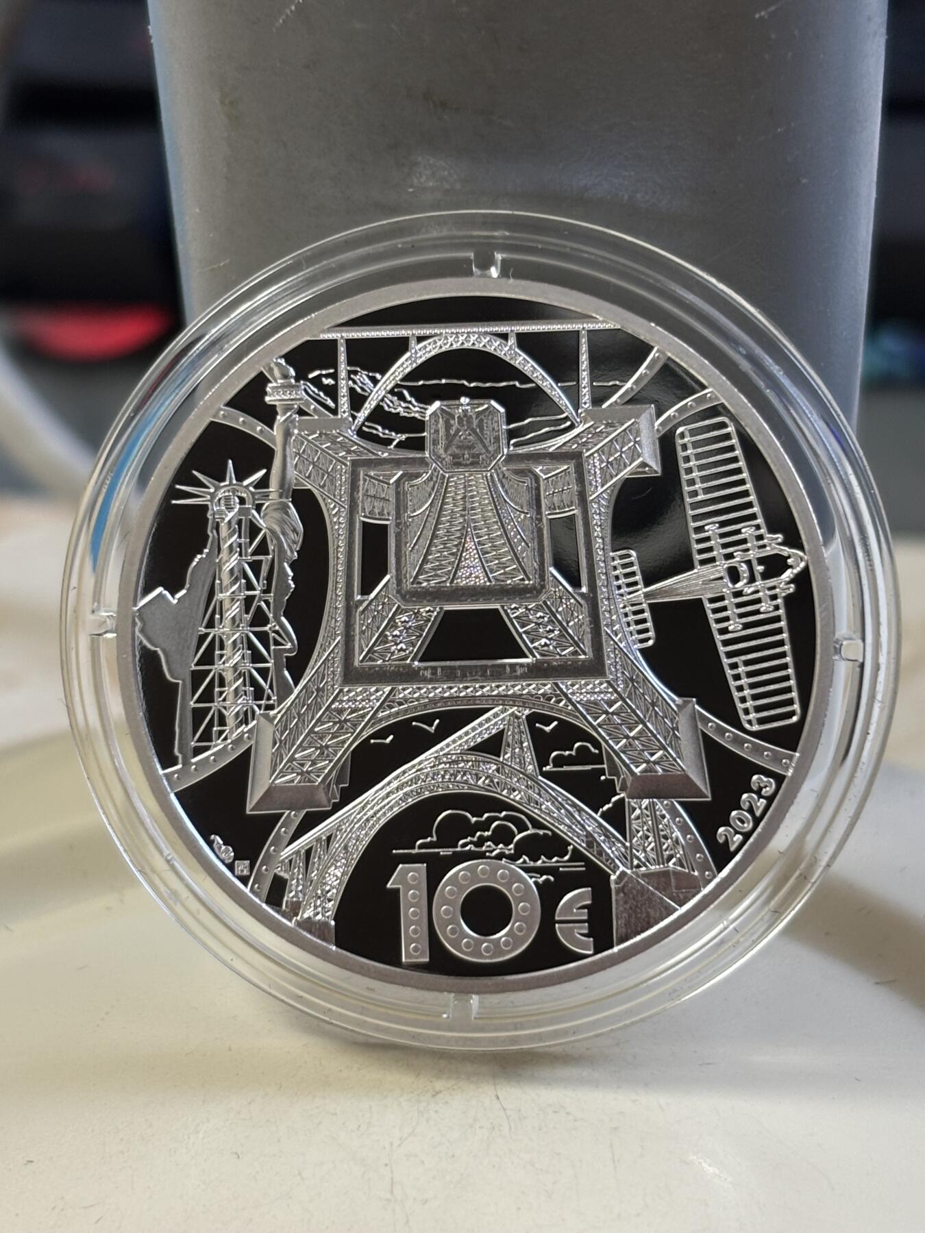 第183期拍卖 法国2023年建筑大师古斯塔夫·埃菲尔逝世纪念银币，999银，22.2克，发行3000枚