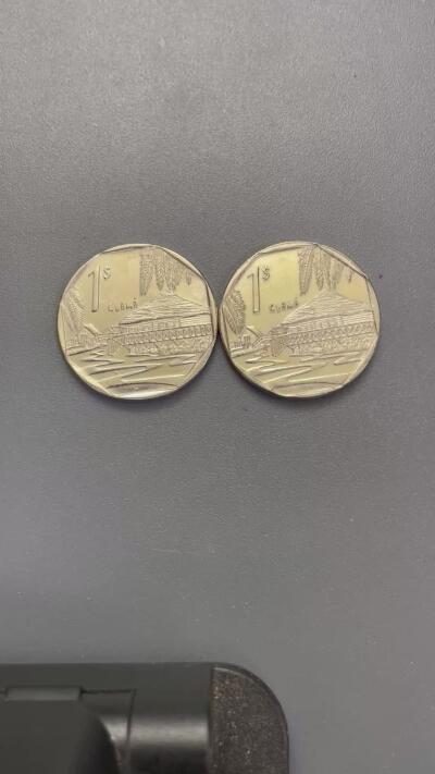 回流1123 古巴1998年外汇旅游币1比索 右边那枚可能是错版币 正常应该是正背逆向，