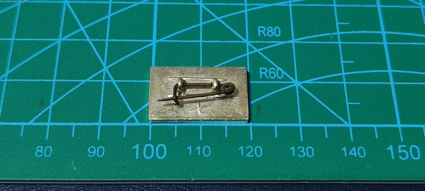 极美品小章 🔥🔥毛主席万岁🔥🔥毛主席像章，