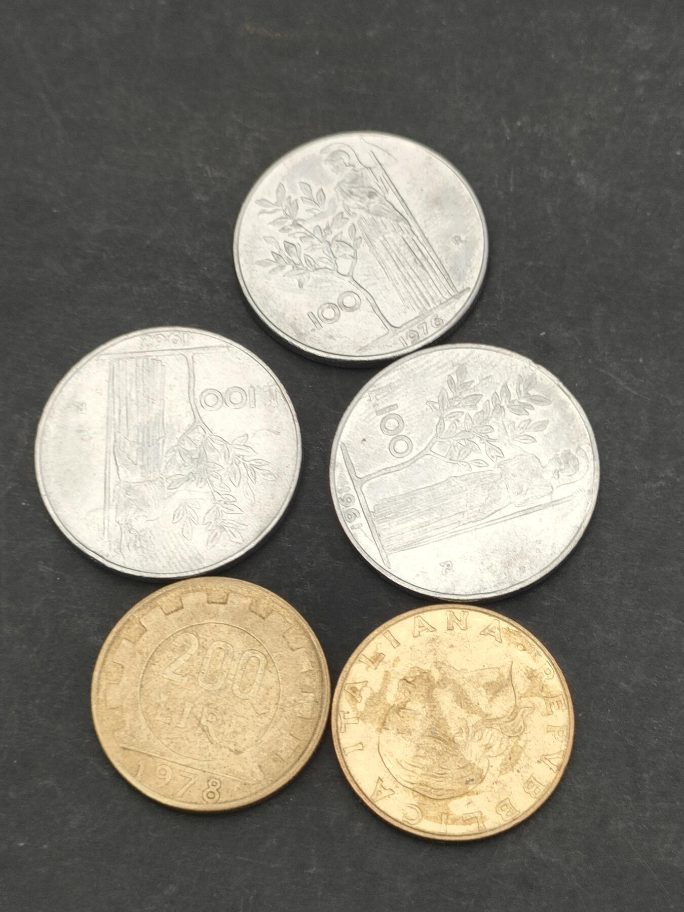 猩哥外币小铺➨【第203场】 意大利5个