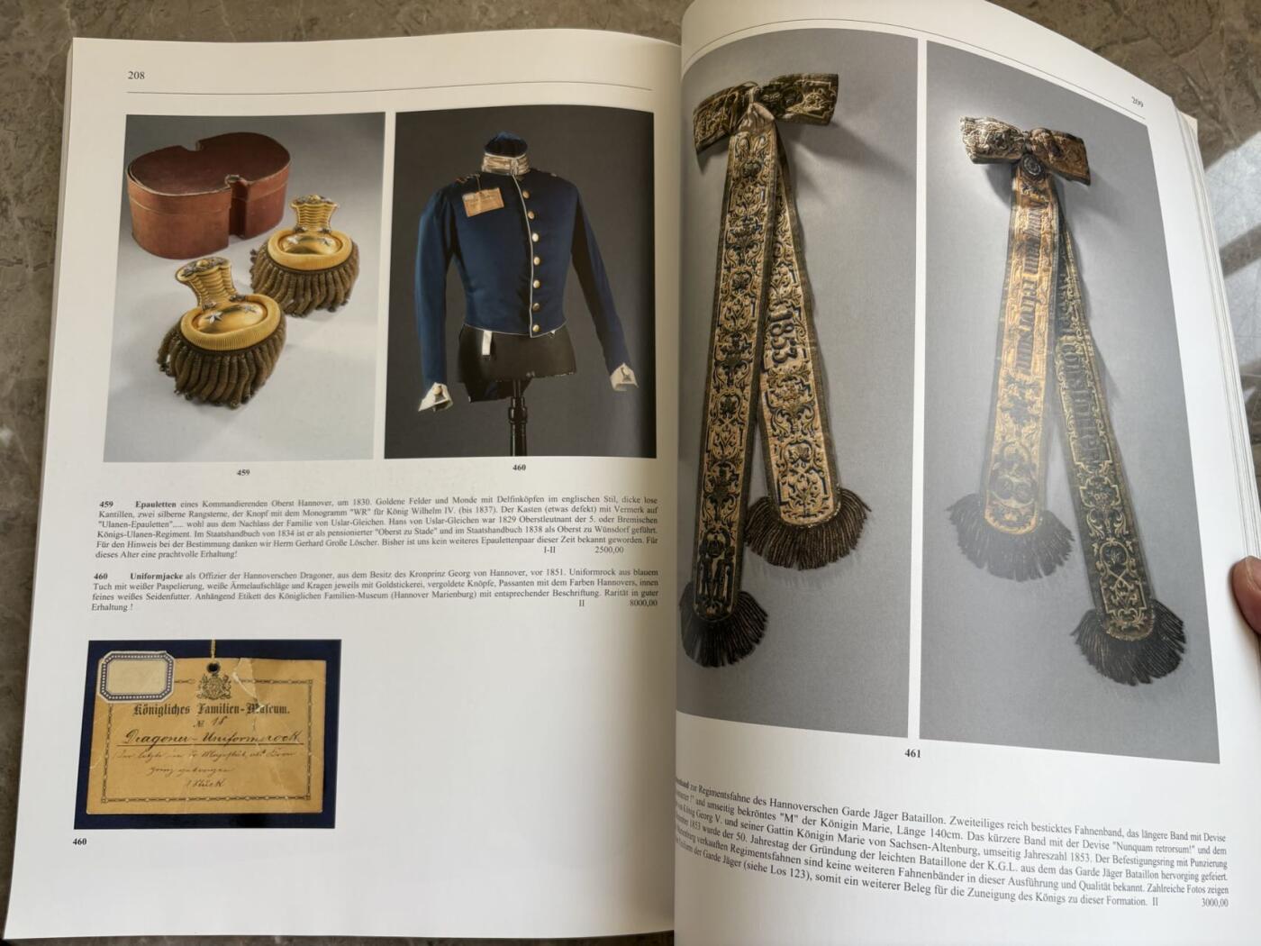 盛世勋华——号角文化勋章邮票专场拍卖第289期 德国柏林Carsten Zeige拍卖行2023年7月拍卖会图录，超大尺寸，全彩印刷，超大超厚，300多页