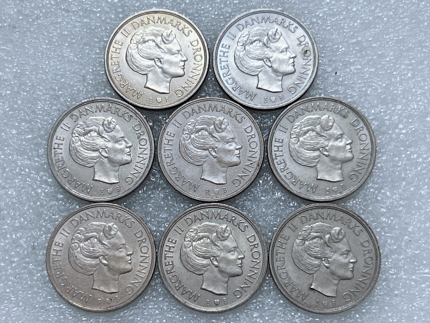 第一海外回流一元起拍收藏 散集专场  第271期 丹麦玛格丽特女王1克朗硬币9枚 带光品