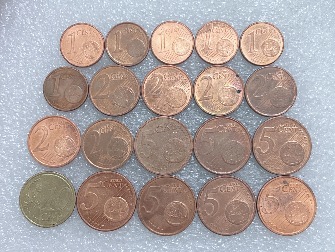 第一海外回流一元起拍收藏 散集专场  第271期 欧盟不同版本面值硬币20枚 无重复