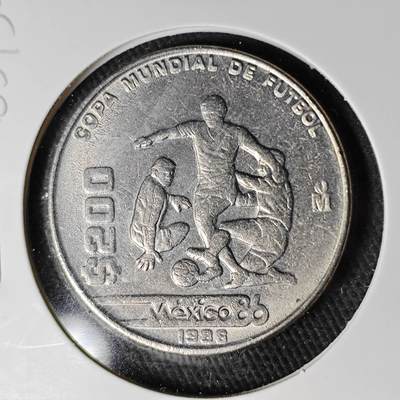 KK钱币收藏小铺  第365场  2月预留时间 周末发货 -  1986墨西哥200比索纪念币 世界杯纪念币