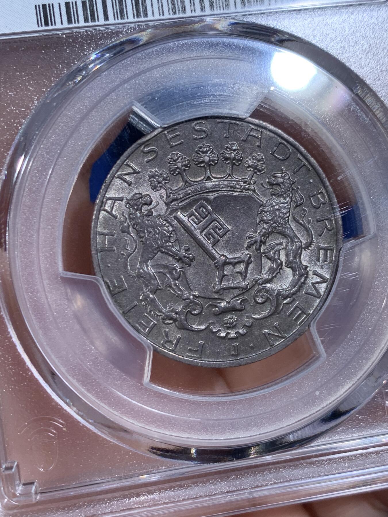 《竞宝斋》第441场 周日，周一，2场连拍 （全场包邮） PCGS MS64 德国1904J 不莱美2马克 银币 双面原味深灰包浆，整体状态极优。