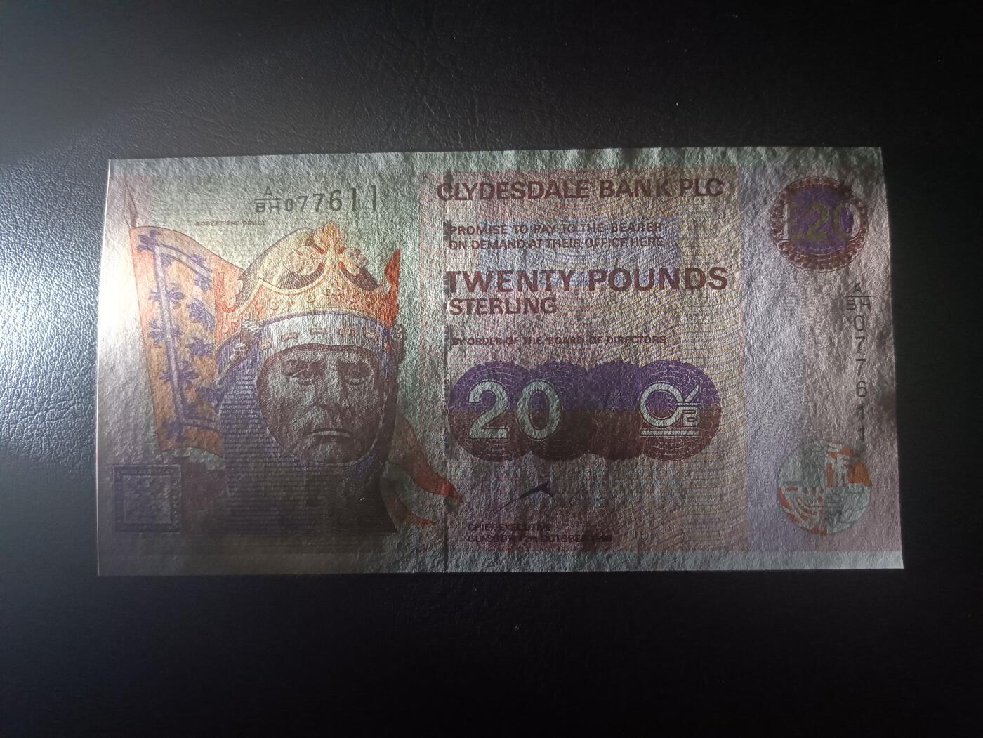 2025十一月第六期，总第204期 苏格兰克莱斯戴勒银行1999年20镑UNC-，反抗英格兰入侵的罗伯特一世国王和他的戎装骑马像