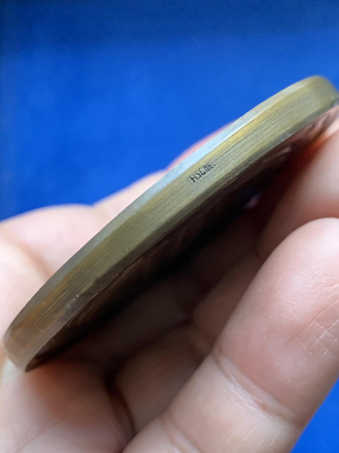 《竞宝斋》第441场 周日，周一，2场连拍 （全场包邮） 法国巴黎圣母院1838-1938年百年纪念大铜章，圣母抱婴题材带边铭，直径61mm ，重量105.8g。