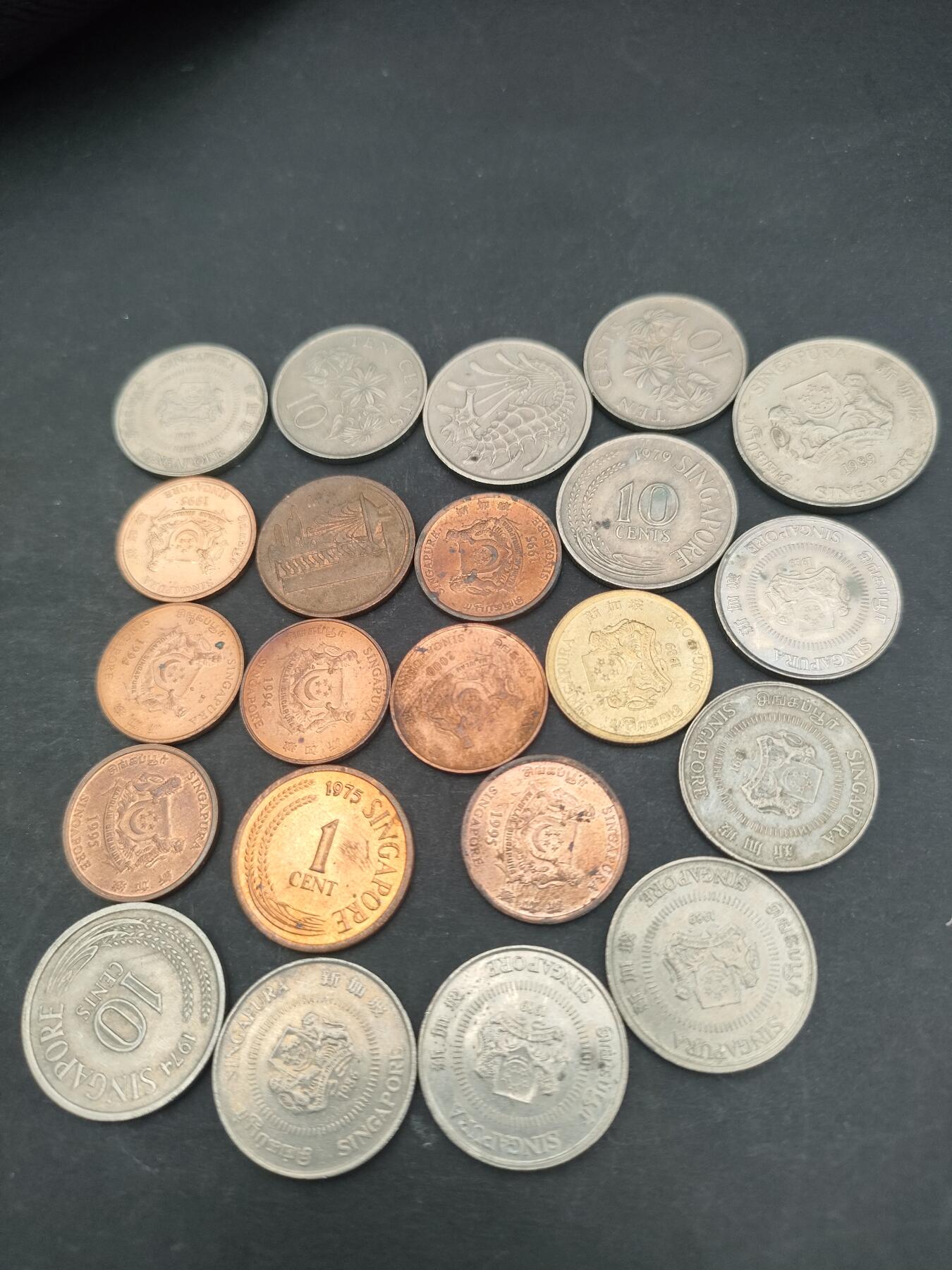 猩哥外币小铺➨【第203场】 新加坡22个