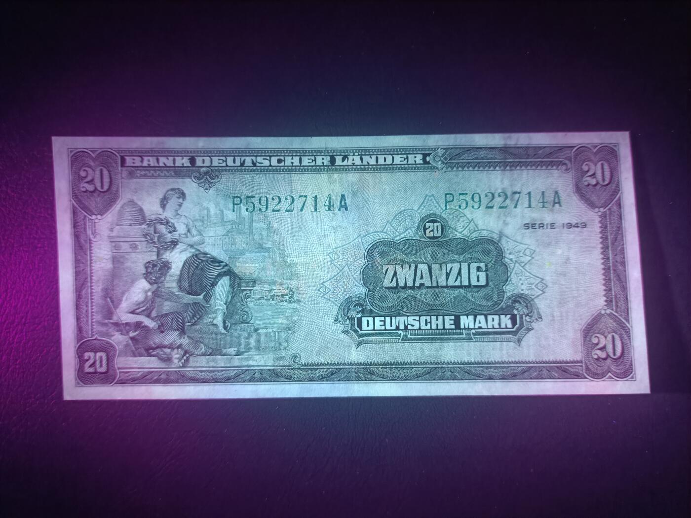 2025十一月第六期，总第204期 德国1949版20马克流通好品XF，后期“德意志国家银行”抬头，铁匠和桂冠女神