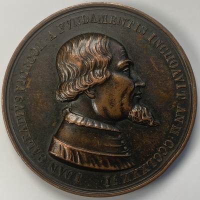 掌中浮雕-藏着的欧洲第043场 - 1886 年意大利米兰大教堂纪念铜章，教堂始建于1386年，正面头像是当时主持奠基的米兰公爵吉安·维斯孔蒂，47mm