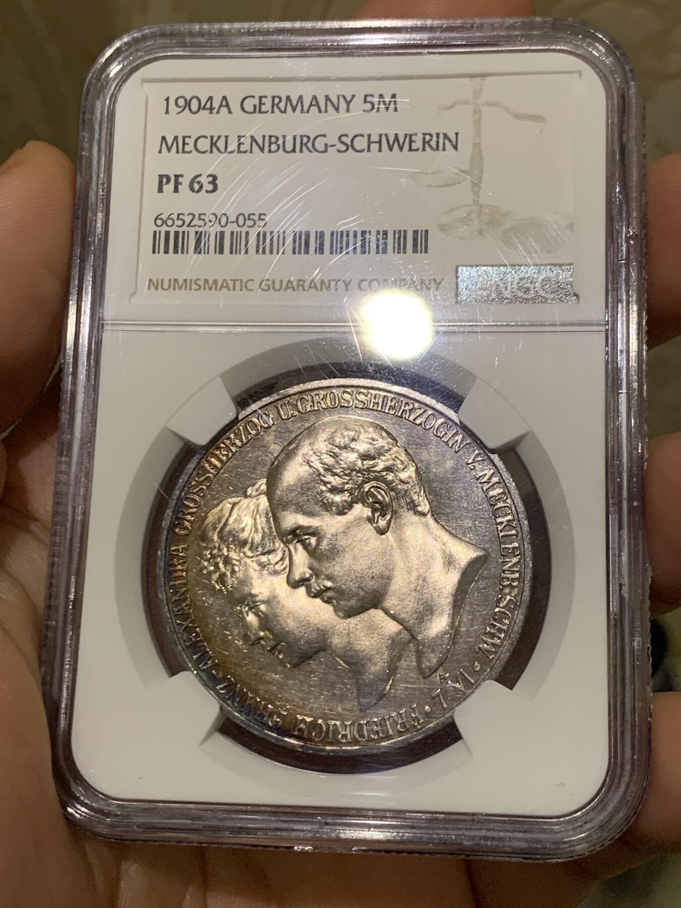 《竞宝斋》第441场 周日，周一，2场连拍 （全场包邮） NGC PF63 德国1904梅克伦堡什未林皇家大婚纪念5马克，发行量仅2500枚顶级小邦精制马克，镜面底板香槟色月牙彩，值得收藏