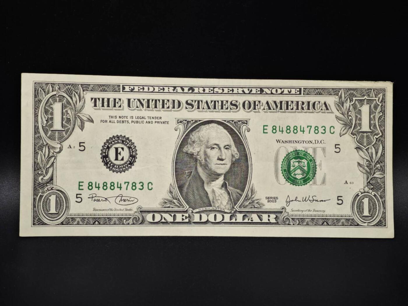 【淘币小摊】实时拍第八百零六拍   纸币场   满百包邮可预留二周 每周一统一发货   美国2003年1美元纸币【有折】