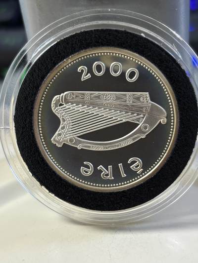 第183期拍卖 - 爱尔兰2000年千禧年纪念银币带盒证书，有氧化，925银，20克