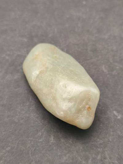 猩哥外币小铺➨【第203场】 - 和田玉原石10.5克