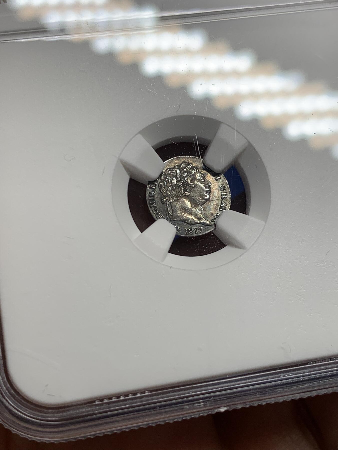 《竞宝斋》第441场 周日，周一，2场连拍 （全场包邮） NGC MS62 英国1817年乔治四世濯足节1便士银币  紫罗兰包浆低评，少见品种