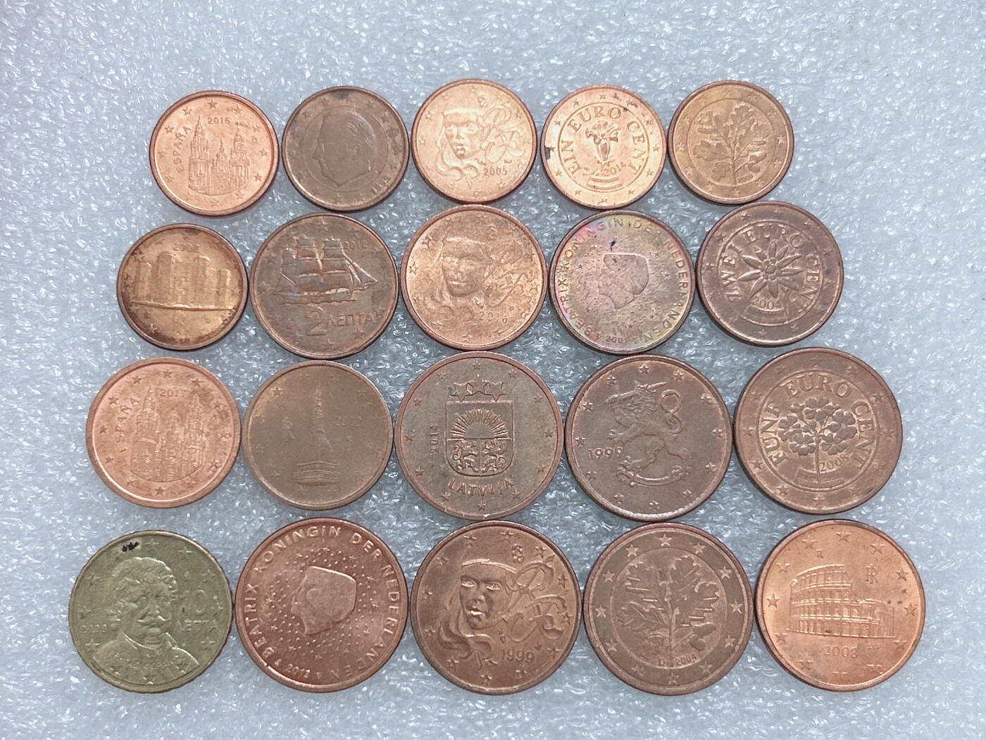 第一海外回流一元起拍收藏 散集专场  第271期 欧盟不同版本面值硬币20枚 无重复