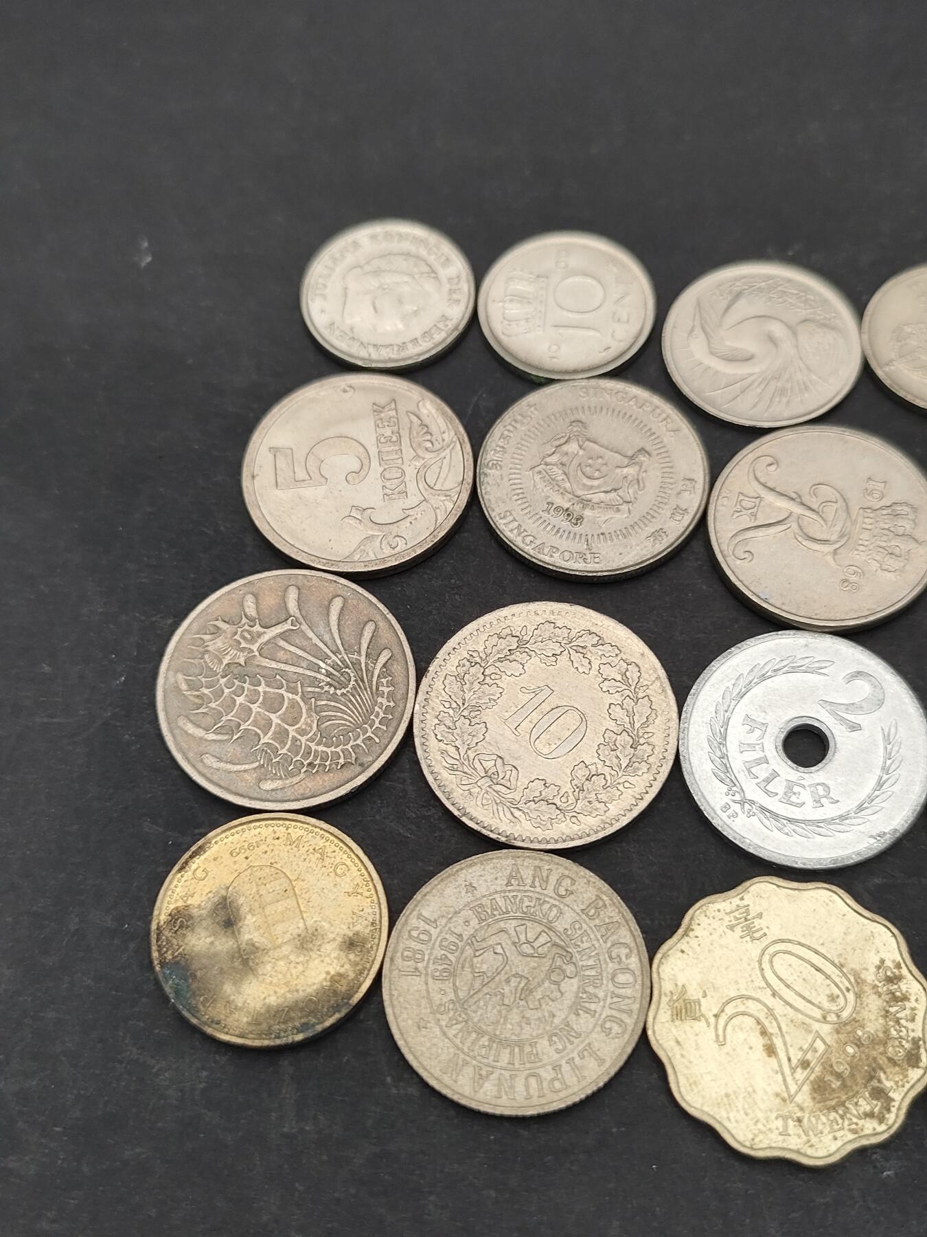 猩哥外币小铺➨【第203场】 钱币16个