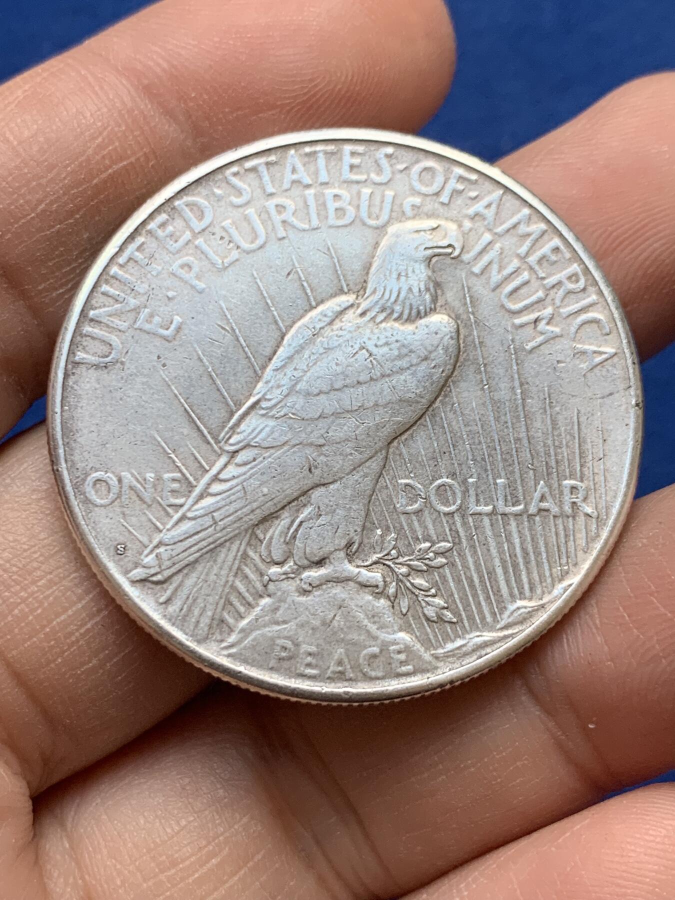 《竞宝斋》第441场 周日，周一，2场连拍 （全场包邮） 美国1923年和平银币