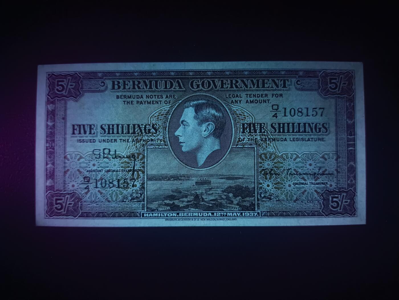 2025十一月第六期，总第204期 英属百慕大1937版5先令AUNC，乔治六世国王和总督府徽章