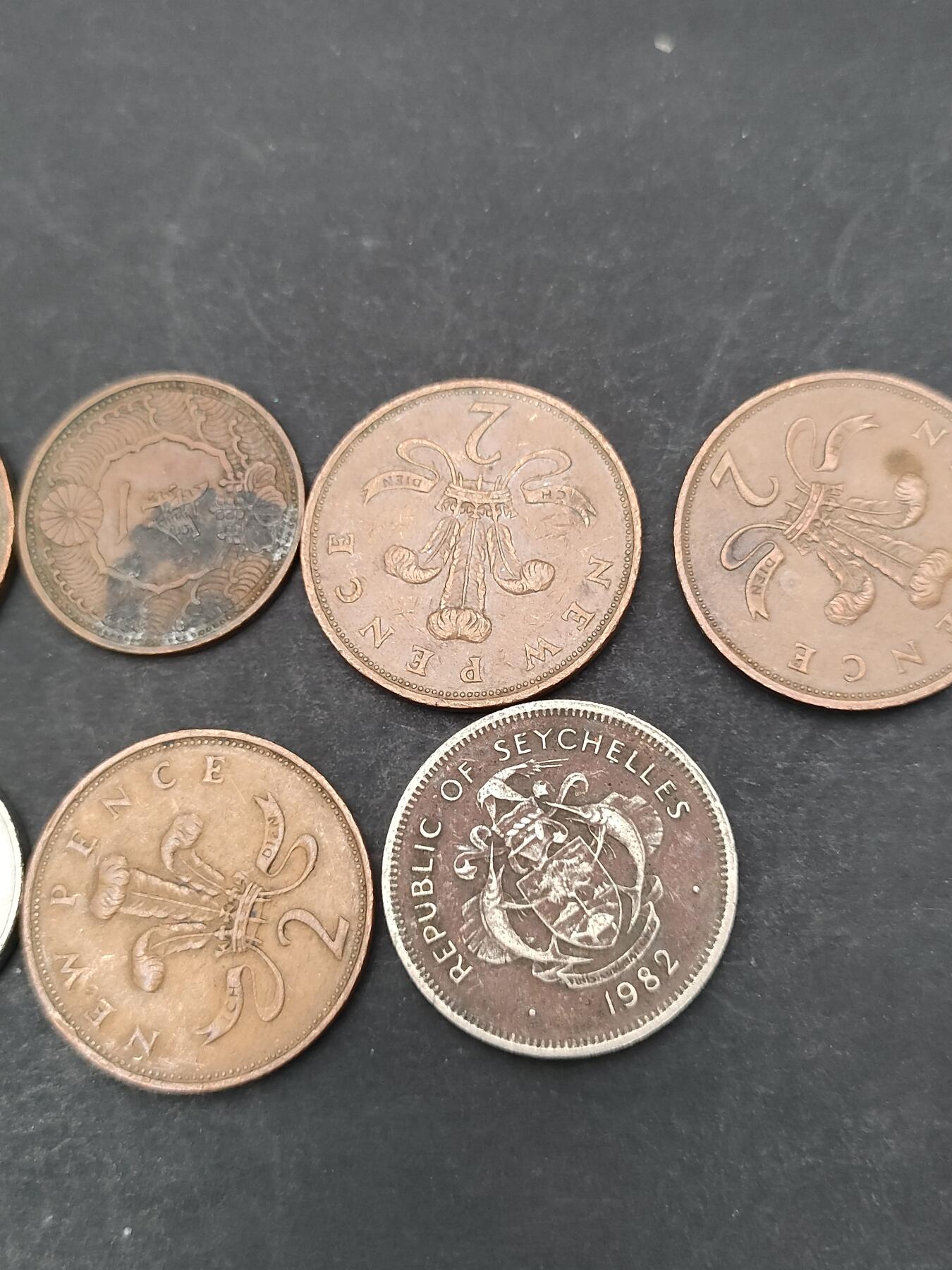 猩哥外币小铺➨【第203场】 钱币7个