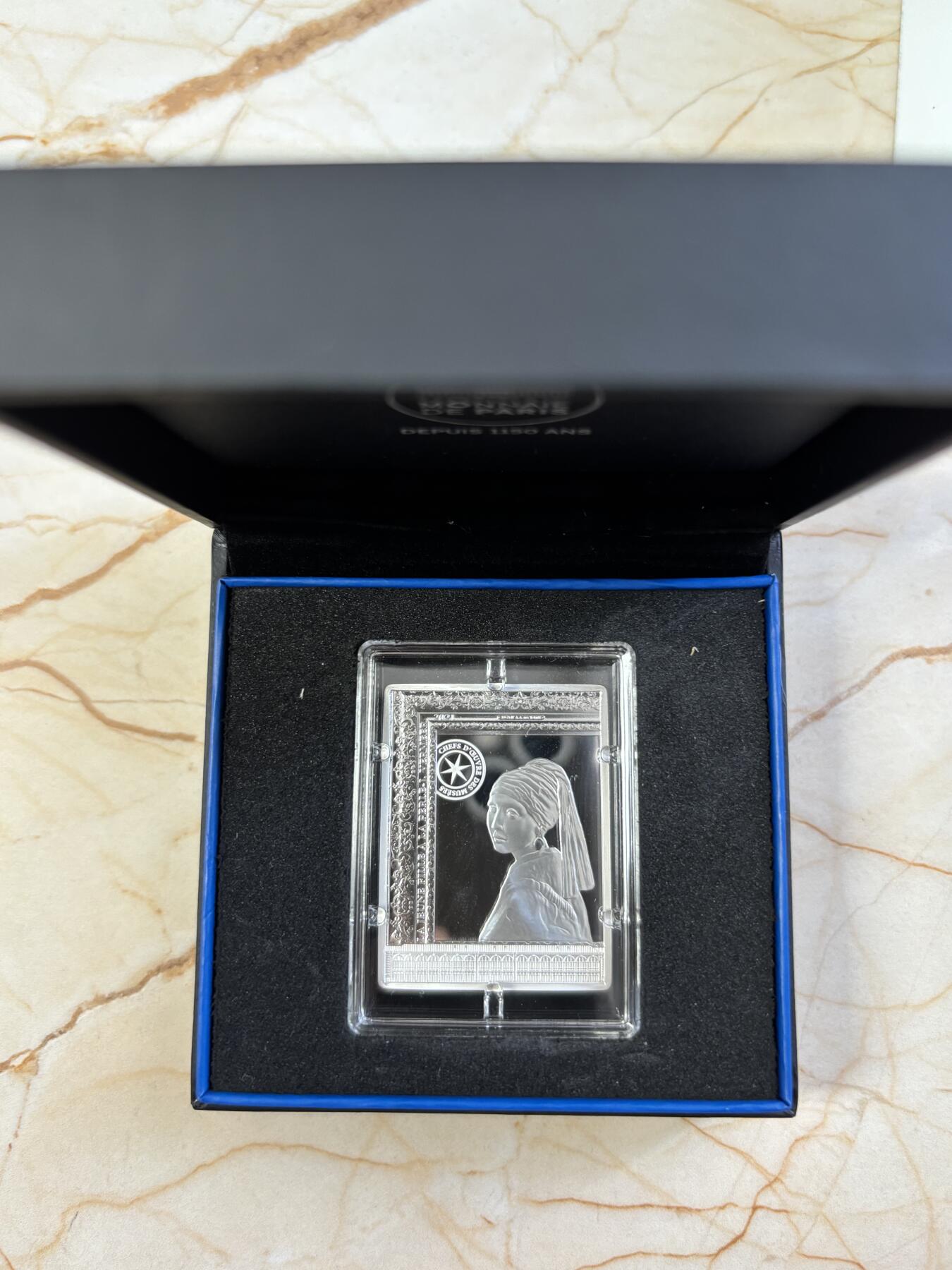 第183期拍卖 法国2021名画系列戴珍珠耳环的少女22克纪念银币，999银，22.2克，发行3000枚