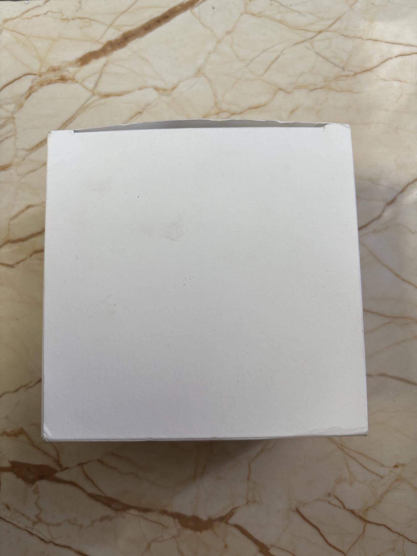 第183期拍卖 纽埃2023年童话系列灰姑娘镶嵌水晶1盎司彩色银币，999银，发行500枚，塑料盒有破口