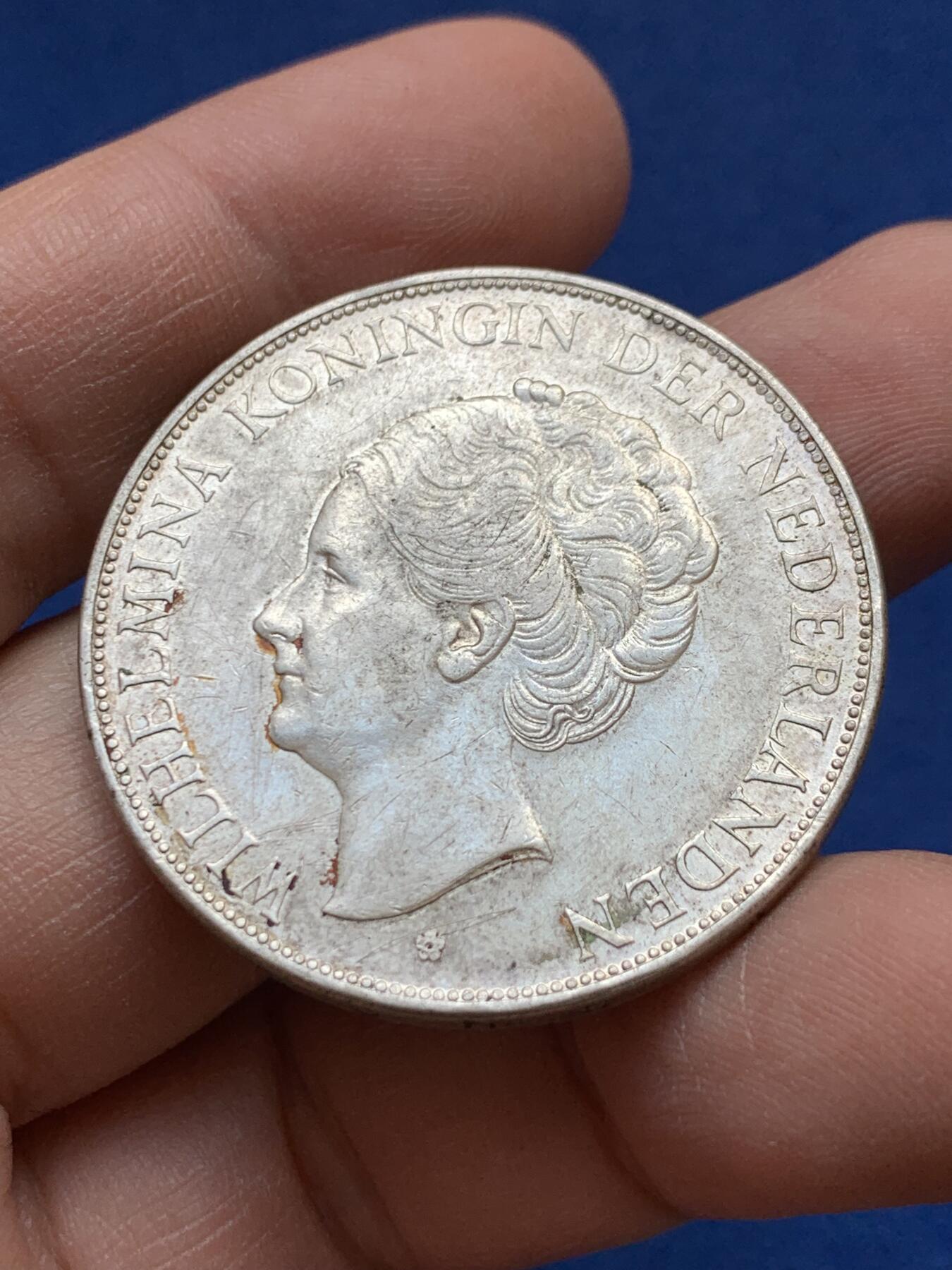 《竞宝斋》第441场 周日，周一，2场连拍 （全场包邮） 荷兰1938年威廉敏娜2.5盾银币