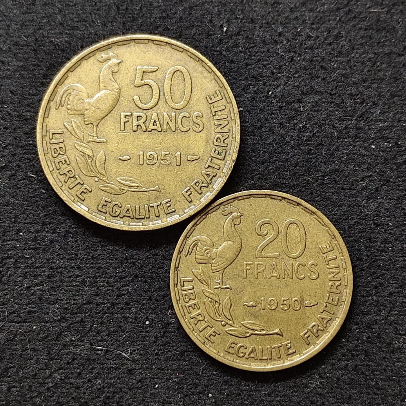 【全场包邮】纯粹捡漏拍480场（免费代拍第17场） 法国1950-1951年公鸡版2枚一组