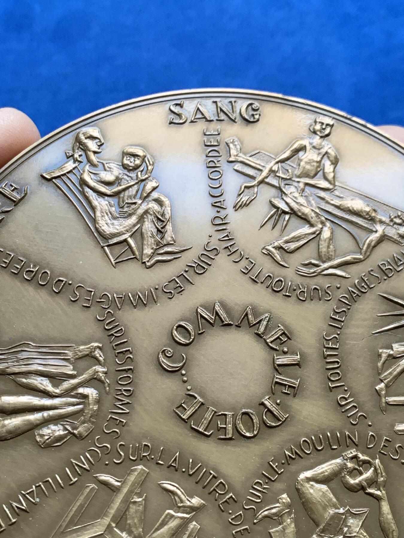 《竞宝斋》第441场 周日，周一，2场连拍 （全场包邮） 法国医学与社会福利超大号纪念铜章 476克 103.2mm 1973 丰饶角铜标 厚实压手