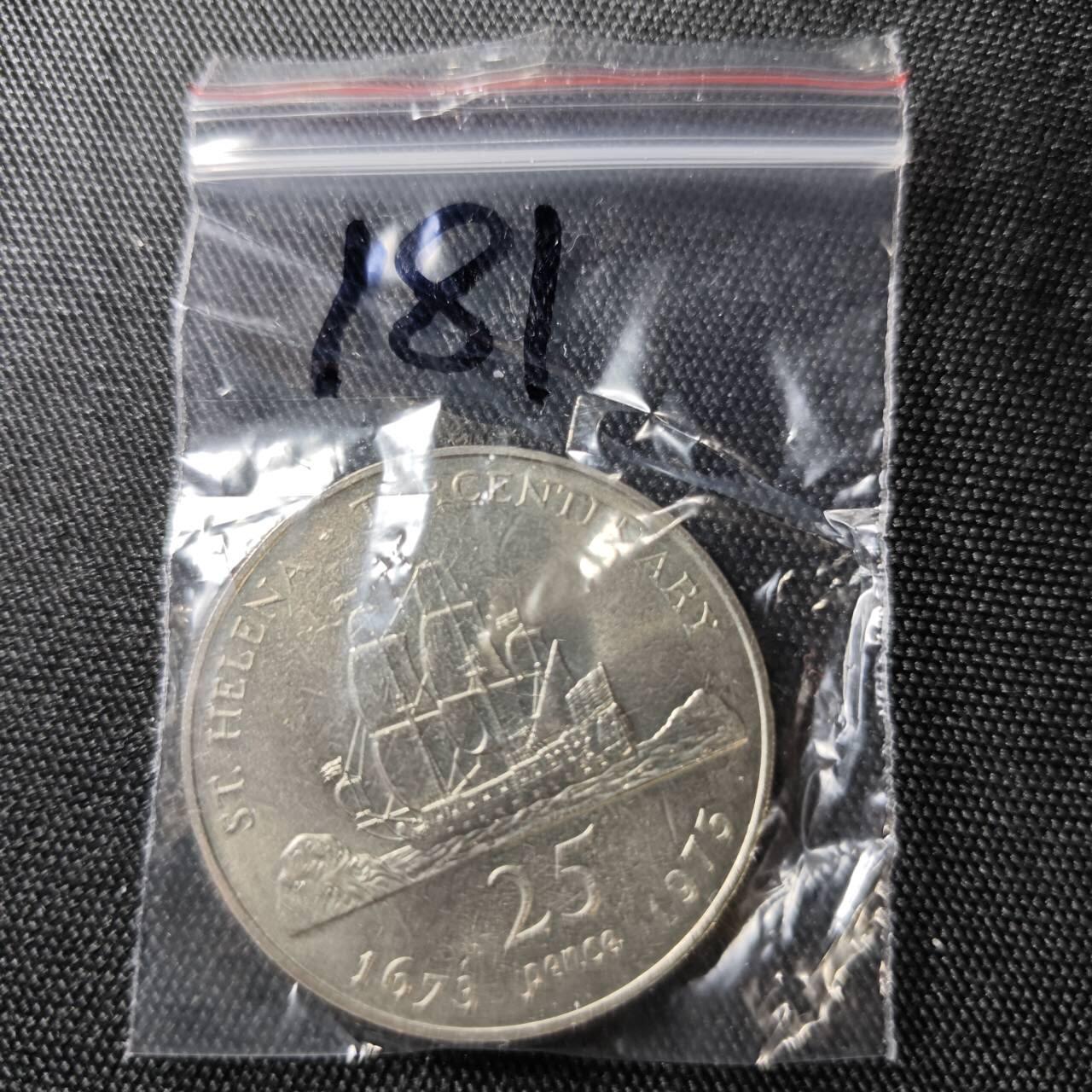 KK钱币收藏小铺 （套币 好品/批量散币 银币）专场  2月预留时间 周末发货  1973圣赫勒拿25便士克朗形纪念币 好品