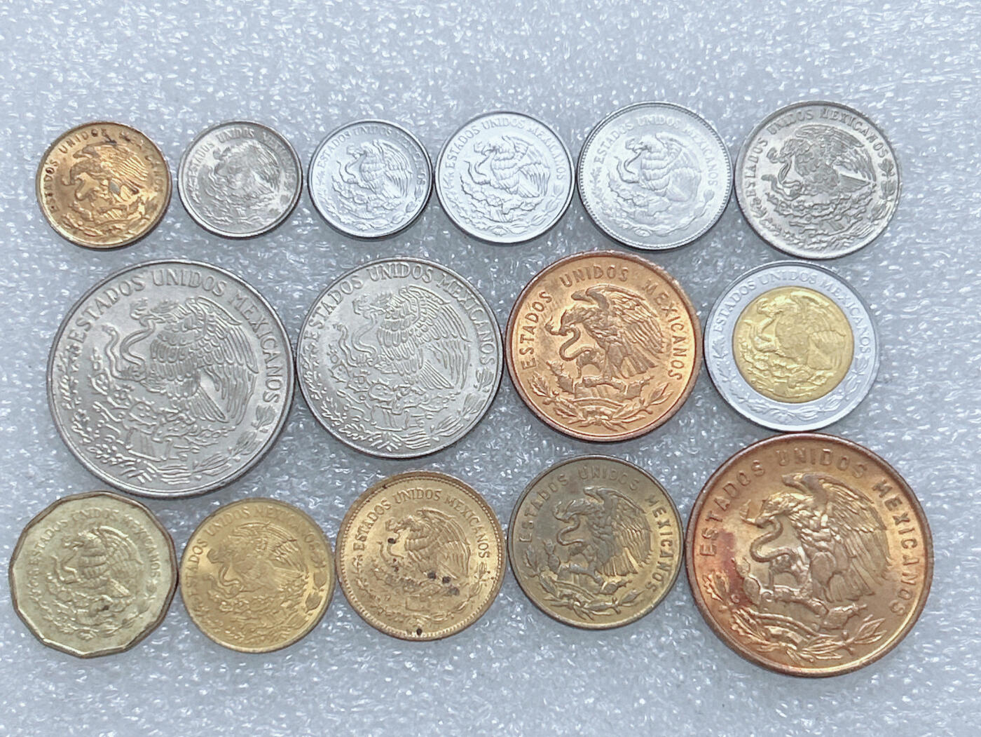 第一海外回流一元起拍收藏 散集专场  第271期 墨西哥不同面值硬币 15枚 原光好品