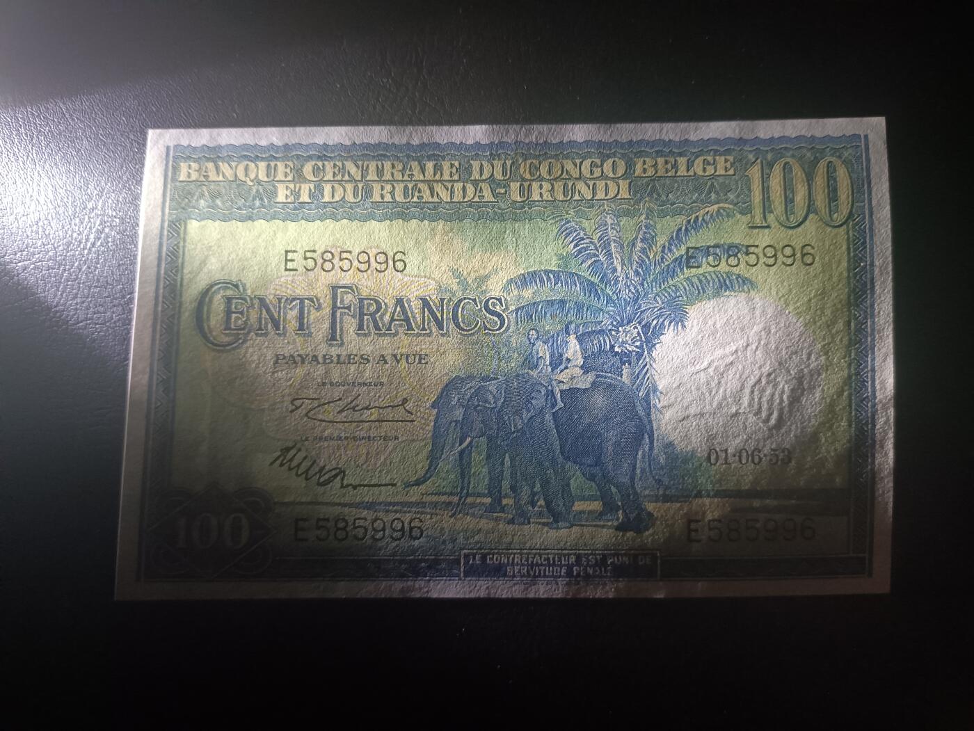 2025十一月第六期，总第204期 比属刚果1953年100法郎AUNC无47，稀有的经典中高面值品种，经典的大象运输和牧牛图案