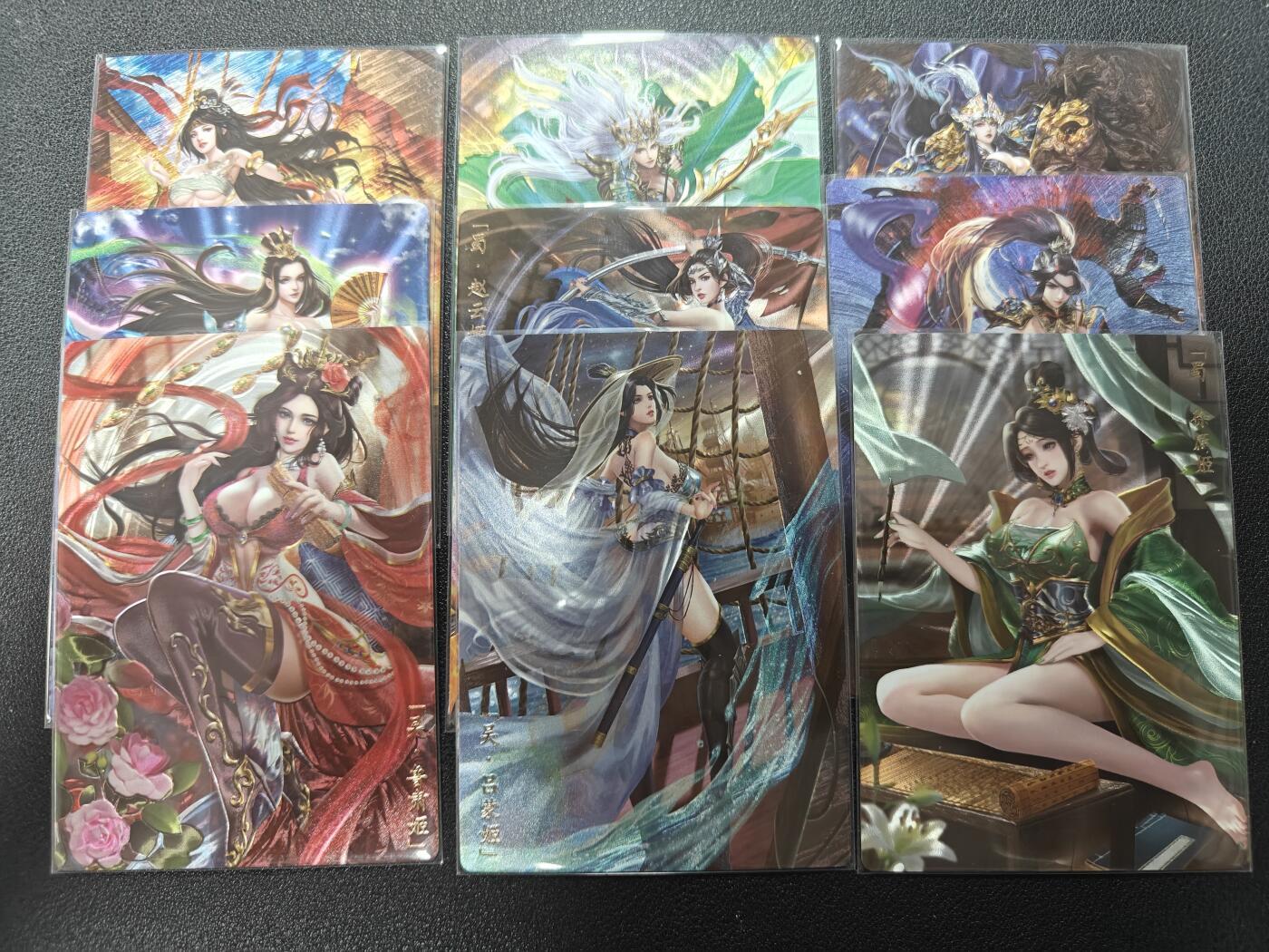 天玑星卡拍第142期《11.25周二截拍艺气风发》持续收拍收评中 满赠卡需备注 卡玩帕克 魂姬三国 镭光 1-4弹 36张