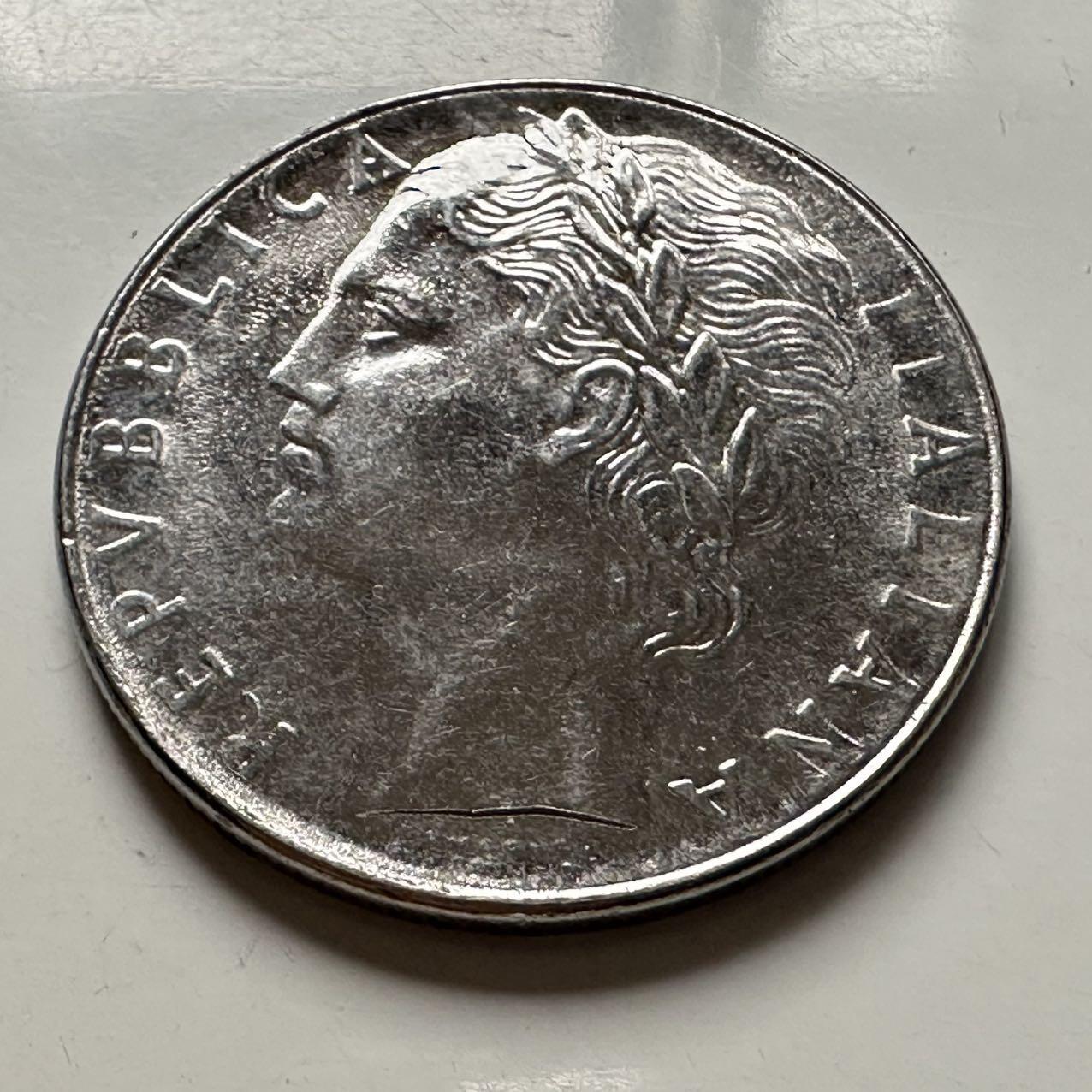 🌹外币初藏🌹🐯2025年第132场  每周二四六晚8️⃣点 接代拍 意大利1984年100里拉