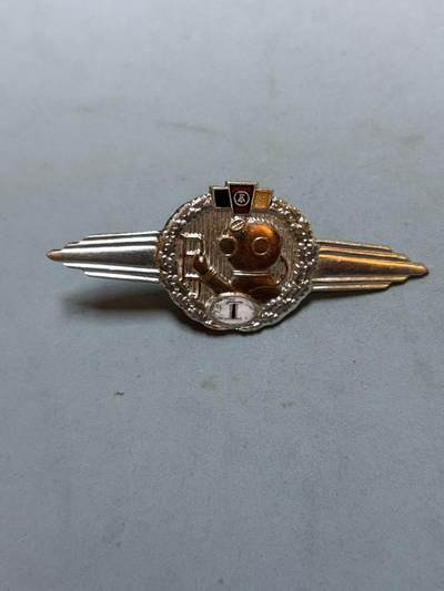 盛世勋华——号角文化勋章邮票专场拍卖第289期 - 东德一级潜水员技能证章 1960-1963年版