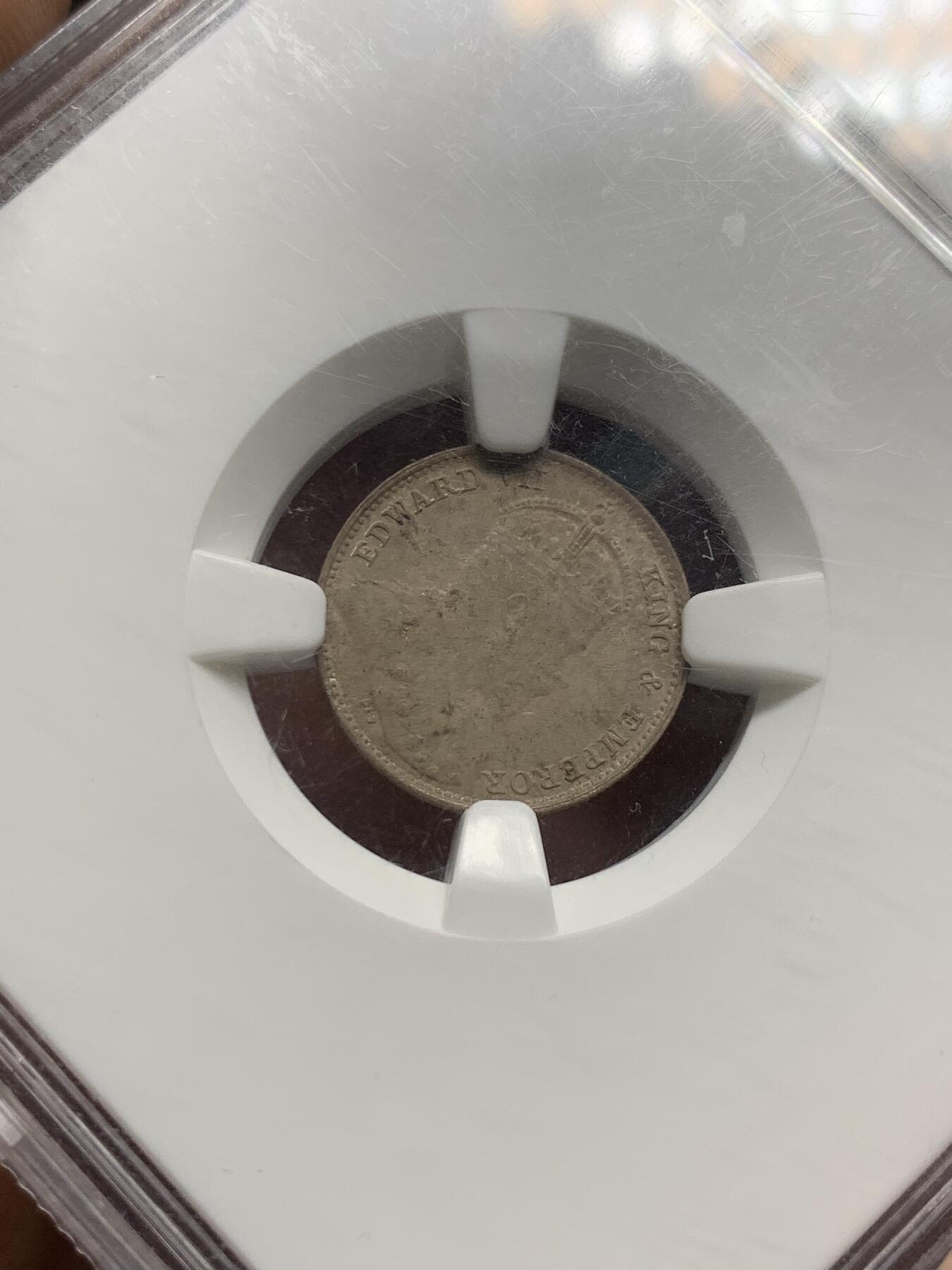 《竞宝斋》第442场 周日，周一，2场连拍 （全场包邮） NGC MS63 香港 1905年H 爱德华七世 五仙 银币 老盒子