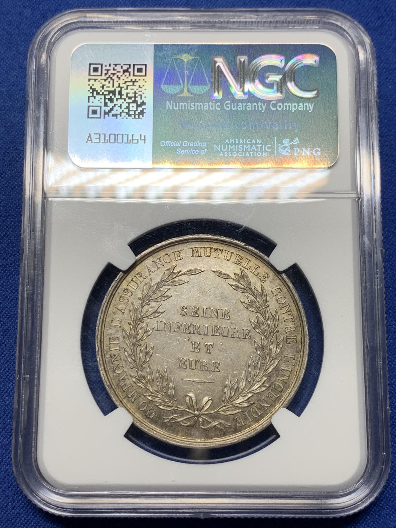 《竞宝斋》第442场 周日，周一，2场连拍 （全场包邮） NGC MS62 少见圆形火灾互助保险银章，浴火凤凰，边铭少见：BOW