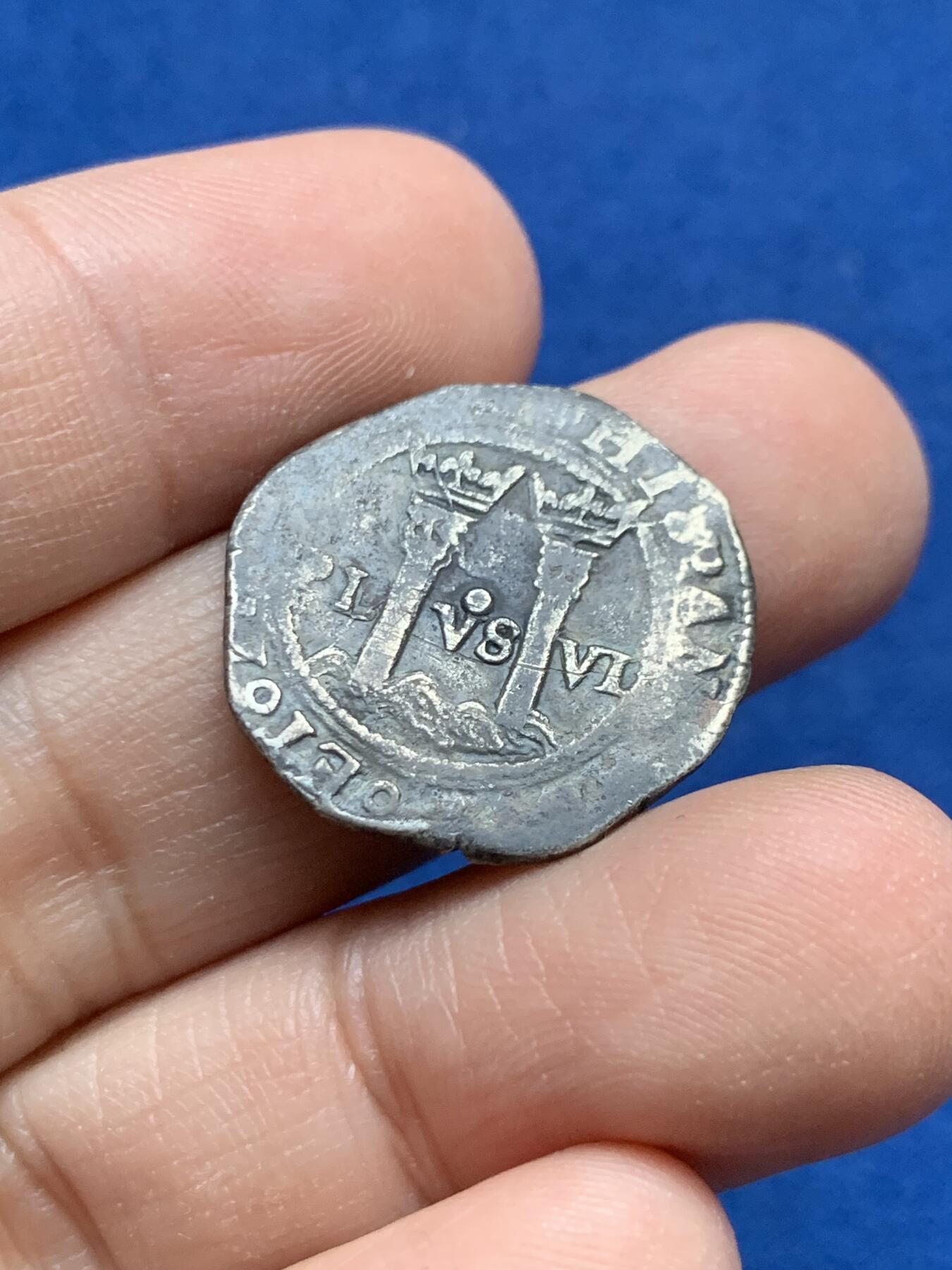 《竞宝斋》第442场 周日，周一，2场连拍 （全场包邮） 西班牙早期打制币一枚 工艺所限 些许不平 细节见图 3.1克 31.9mm