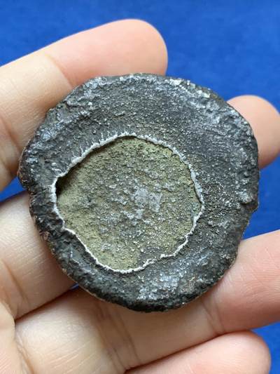 《竞宝斋》第442场 周日，周一，2场连拍 （全场包邮） - 泰国南部nan tok早期大银锭 直径约45毫米 重约64.3克