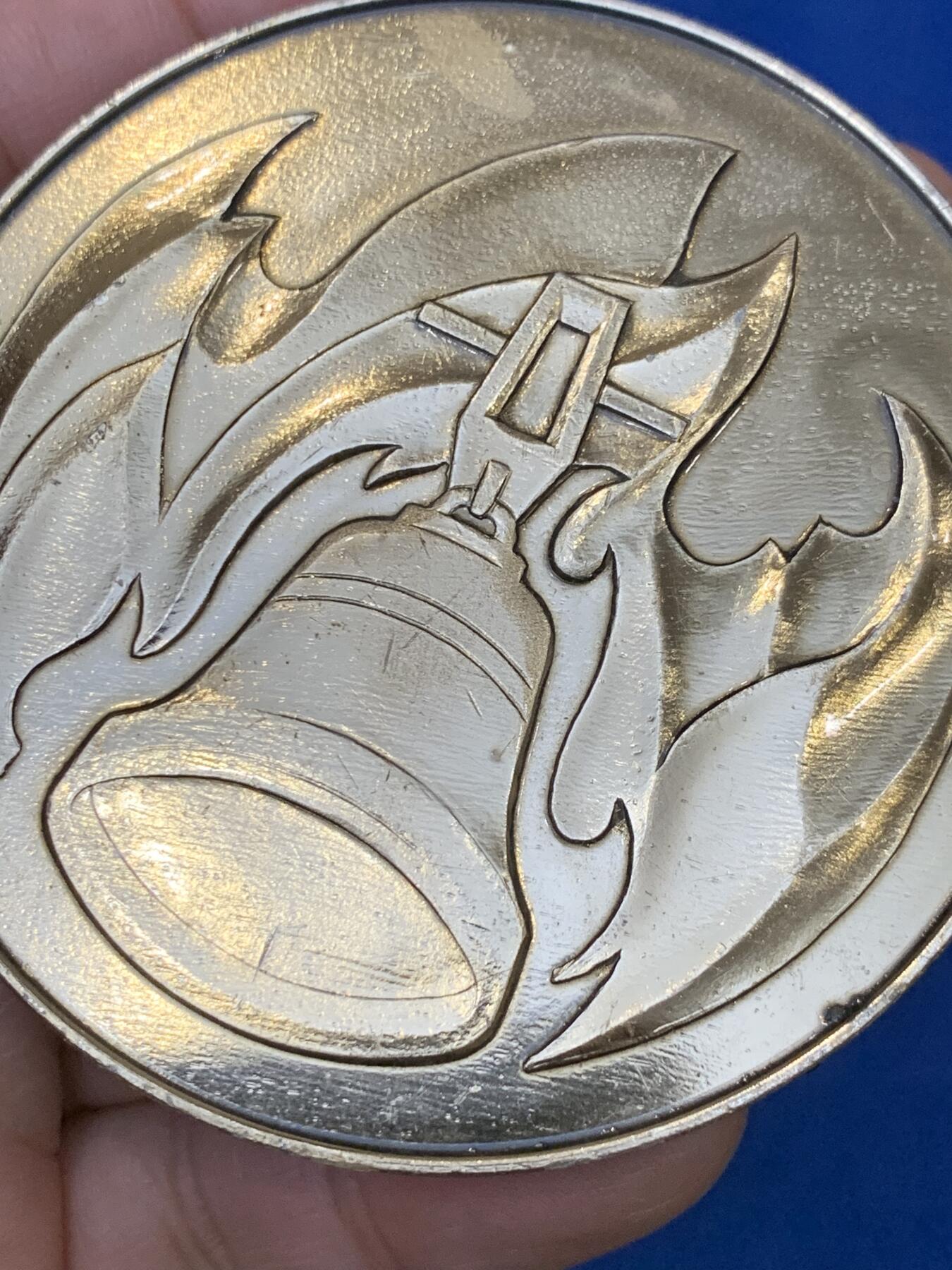 《竞宝斋》第442场 周日，周一，2场连拍 （全场包邮） 俄罗斯纪念章 合金材质 直径69.6mm 重量48.55g