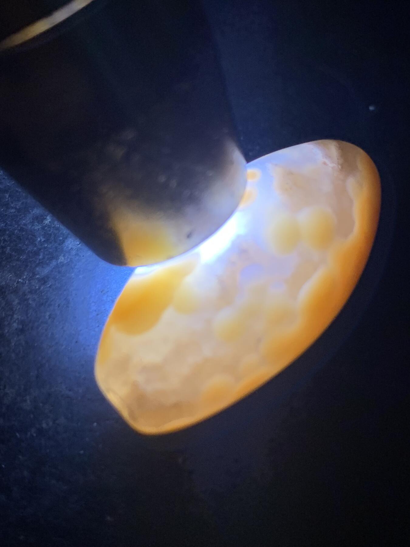 精美冻料冰飘糖心料战国红玛瑙随形桶珠一颗