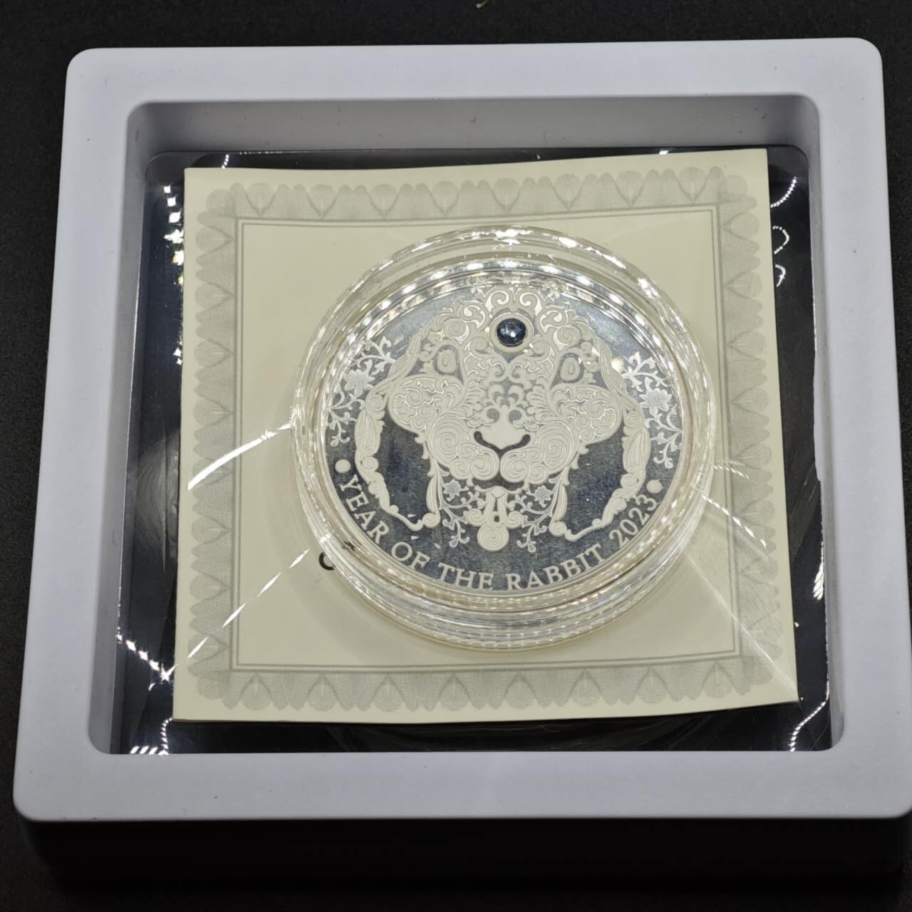 【淘币小摊】实时拍第八百零八拍   银币套币场   满百包邮可预留二周 每周一统一发货   2023年加纳2塞地镶水晶精制银币 农历系列-兔年 1/2盎司999银 发行量：1千 盒证全（非原盒）