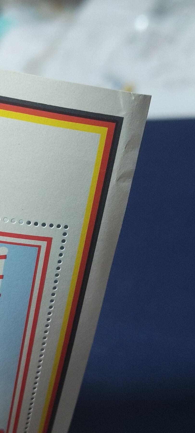 德国邮票专场，都是小型张、小全张 德国邮票小版票一张，1969年发行，建国20周年  庆祝游行   小全张，少见版别，右上角有些压根，品相如图