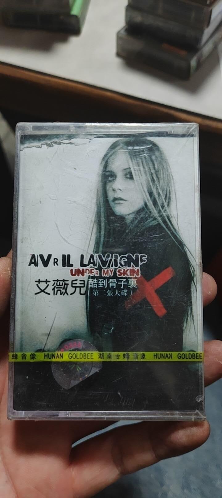 磁带专场 艾薇儿未开封