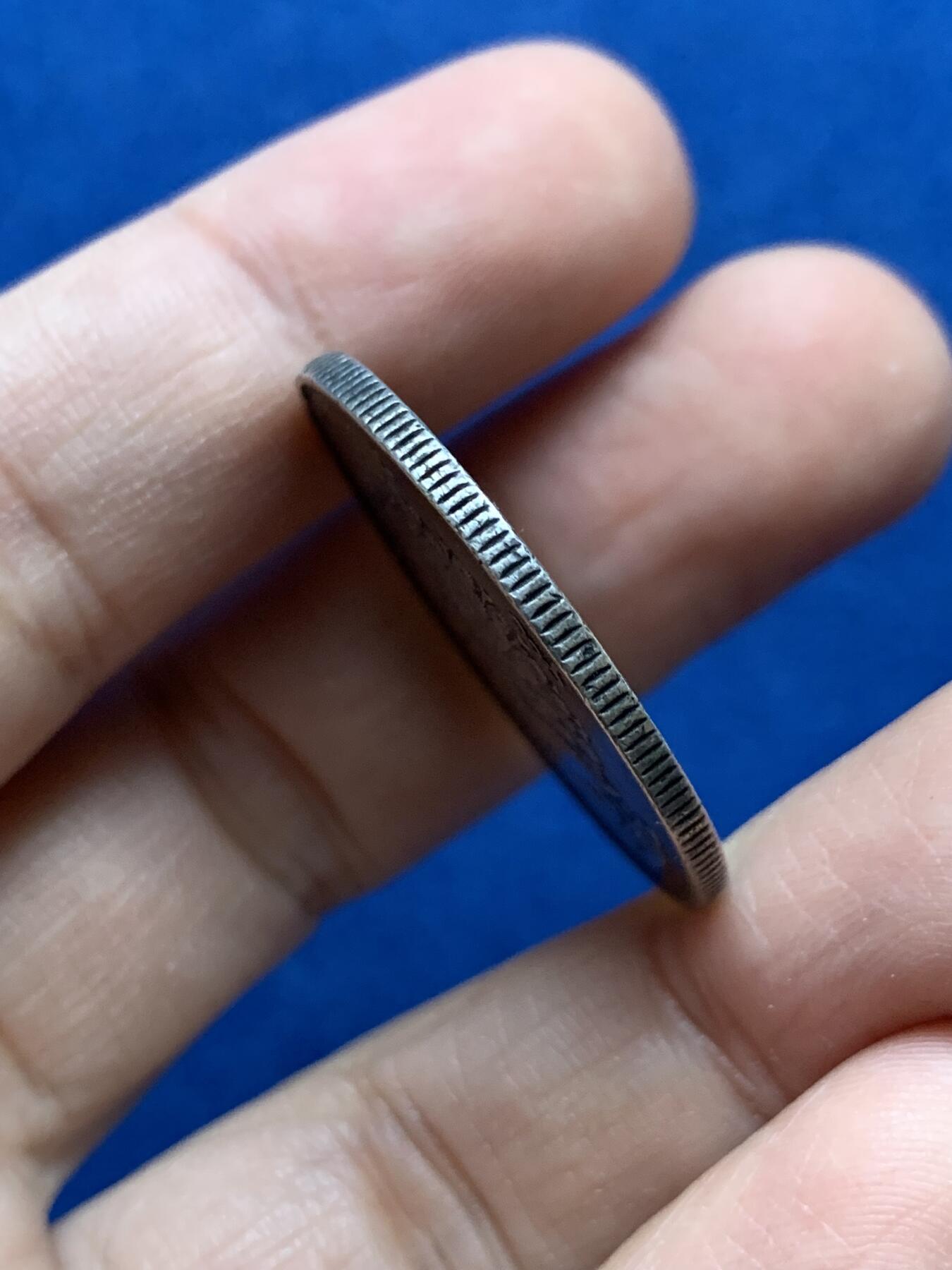 《竞宝斋》第442场 周日，周一，2场连拍 （全场包邮） 缅甸孔雀1KYAT银币 细节见图