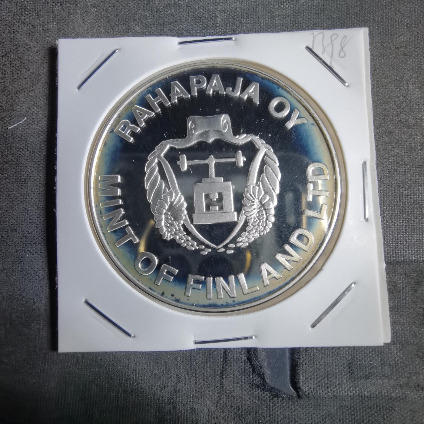 沼泽如烟--第913场 芬兰1995年鹰形精制章纪念银章31克925银