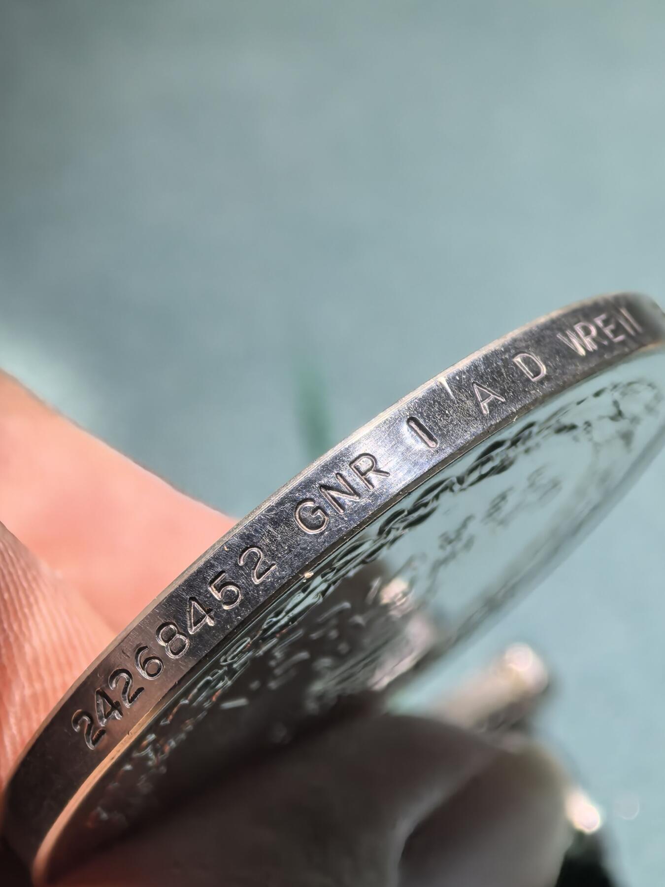 盛世勋华——号角文化勋章邮票专场拍卖第289期 英国常规服役奖章 伊丽莎白二世版 带北爱尔兰条 银制带刻名 